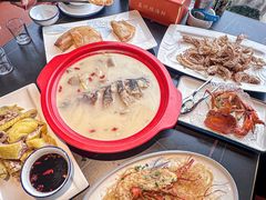 -鑫悦楼煎蟹·16年海鲜大排档