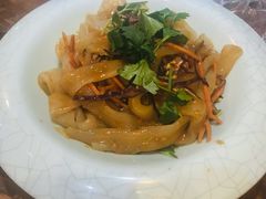 黄瓜拉皮-老姑砂锅·烧烤天津菜(体北道店)
