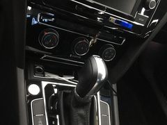 -W.Master.Club深湾汽车服务有限公司