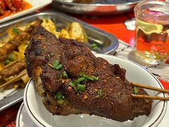 -李双猪·小龙虾·烧烤·羊肉煲(乐山店)