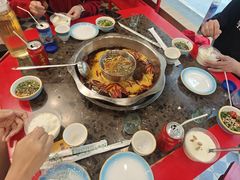 -金鼎雪山牦牛杂火锅(理县总店)