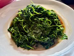 -吴越荣记苏州菜·松鼠桂鱼100%活鱼现做(斜塘老街店)