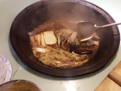 -鱼窝棚柴火铁锅炖(富山屯店)