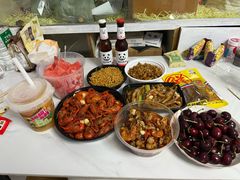 -江城燕子大排档(江汉路步行街店)