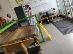 -老乡鸡(六安新加坡御苑店)