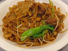 干炒牛河-粤·向群饭店(龙津东路总店)