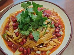 -川流不息·地道川菜·小龙虾(松东路店)