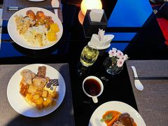 -唐拉雅秀酒店-西锦汇空中BBQ·思创餐厅