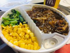-麦当劳(杭州西湖银泰百货店)