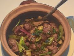 -八府香鸭·啫啫煲(华山路店)