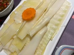 -牛村来人潮汕牛肉火锅(西单店)