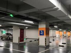 -BFC外滩金融中心停车场