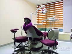 -爱贝口腔·牙周诊疗·种植修复中心