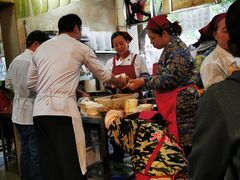 大堂-家阳赵师傅油饼包烧麦(粮道街店)