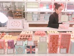 -ladurée(戴高乐机场T 2F店)