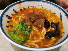 -康师傅私房牛肉面(马泉营奥莱店)