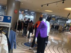 -BIGOFFS 超级折扣(仁恒伊势丹店)