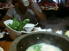 -咕嘟草帽鱼·牛奶一样的鲜鱼汤(包河万达广场创始店)