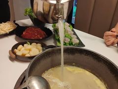 -汤宴·参须肚包鸡(南京路店)