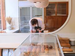 -VERIE BAKEHOUSE