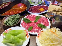 -萍姐火锅·公路夜市(武汉首店)