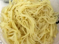 酸辣土豆丝盖浇饭-江西炒粉瓦罐汤奉化牛肉面(邱隘镇中路店)