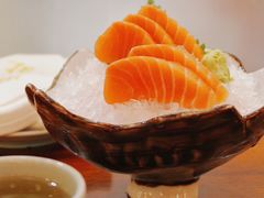 三文鱼刺身-初居食屋日式料理(万象城购物中心店)