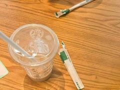 -星巴克(深圳世界金融中心店)
