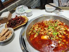-盐井记·自贡美蛙鲜锅兔(中和店)