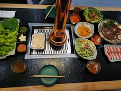 -臻牛烤肉