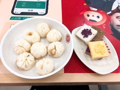 鲜肉小笼包-北大学一食堂