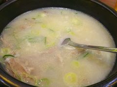 -神仙雪浓汤(明洞店)