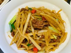 -刘胖子家常菜·蹄花焖藕(中南店)