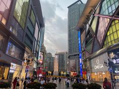 -八一路好吃街(雨田商务大厦店)