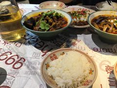 -耙吉吉川味小酒馆(本地人回头店)