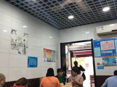 大堂-覃肥叔桂林米粉(粮道街店)