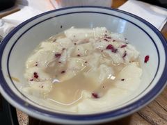 -云阿蛮云南生烫牛肉米线(奉贤路店)