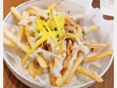 -MOMENTI手工意面(晶耀前滩店)