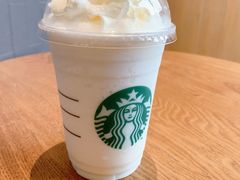 -星巴克(西安曲江银泰店)