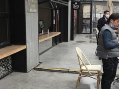 -Peet's 皮爷咖啡(东湖路手作店)