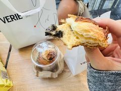 -VERIE BAKEHOUSE