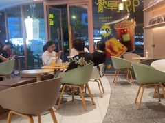-奈雪的茶(广州万菱汇PRO店)