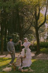 -红番婚纱礼服
