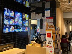-麦当劳(中山公园龙之梦店)
