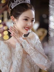 -伯瓷皇后婚纱艺术空间