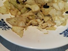 -维园悦谱·海派家常菜(乌鲁木齐南路店)