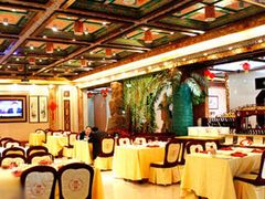 大堂-鹊华居·地道鲁菜·海鲜·融合味(大明湖店)