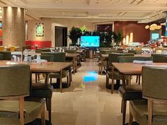 -咖啡苑自助餐厅·中国大饭店