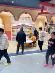 -奈尔宝家庭中心·亲子餐厅(北京东坝万达店)