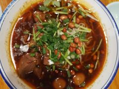 牛肉面-车沾巷·重庆老味豌杂面